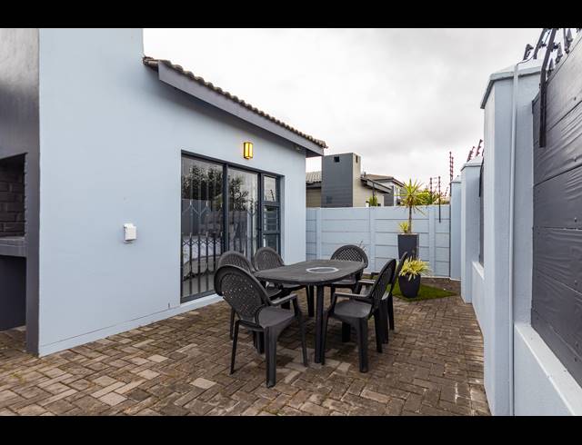 3 BEDROOM FREESTANDING FOR SALE IN PARKLANDS